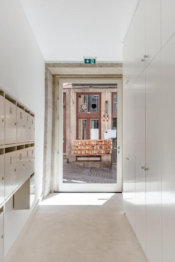 Decompress At A Tranquil, Minimal Urban Oasis With An Edge Lägenhet OOporto Exteriör bild