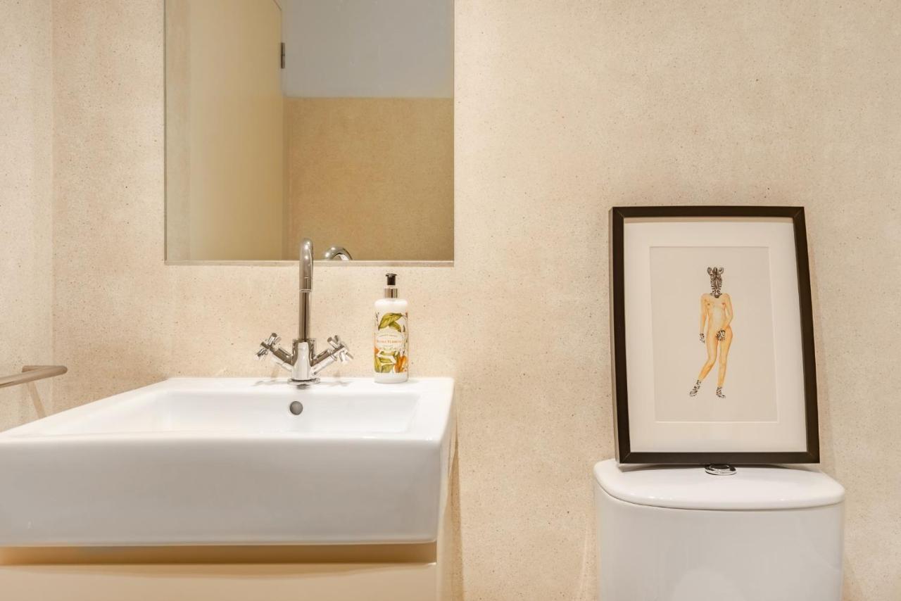 Decompress At A Tranquil, Minimal Urban Oasis With An Edge Lägenhet OOporto Exteriör bild